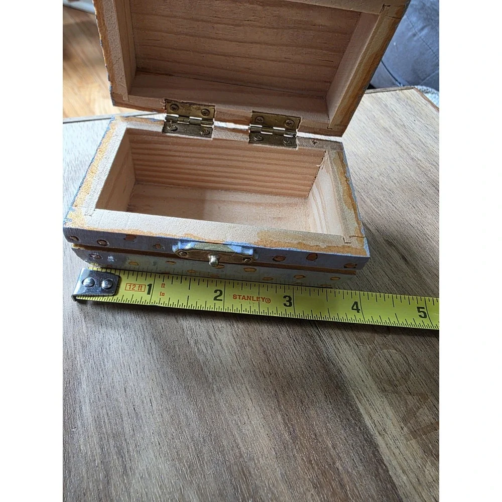 Artisan Hand-Painted Signed Wooden Keepsake Trinket Box Size 3